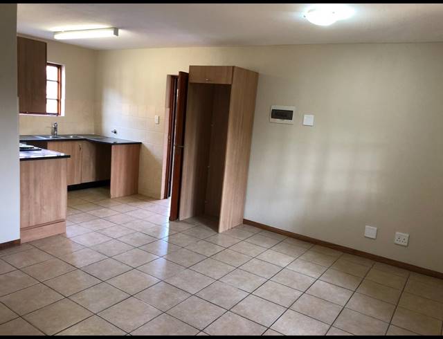 2 BEDROOM APARTMENT TO LET IN FAERIE GLEN